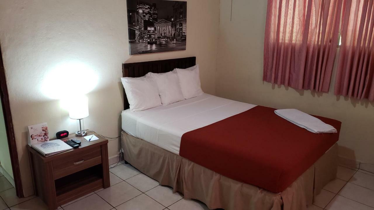 Domus Hotel سان سلفادور المظهر الخارجي الصورة